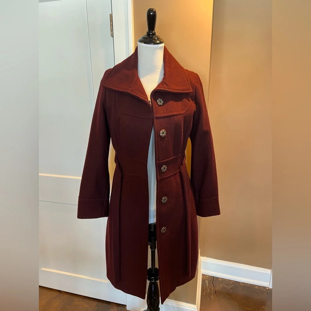 Mossimo women’s wine color jacket size small - Picture 3 of 6